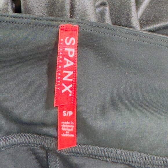 SPANX Faux Leather Women's Leggings Black White Stripe High Waist Size S - Picture 5 of 10